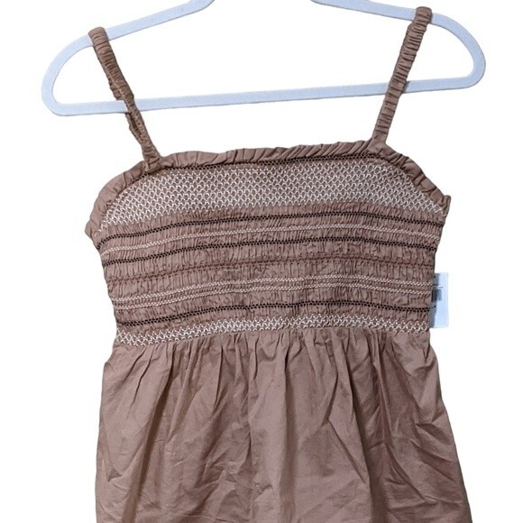 Old Navy Smocked Babydoll Top for Women: Elasticized spaghetti straps M - Picture 5 of 11